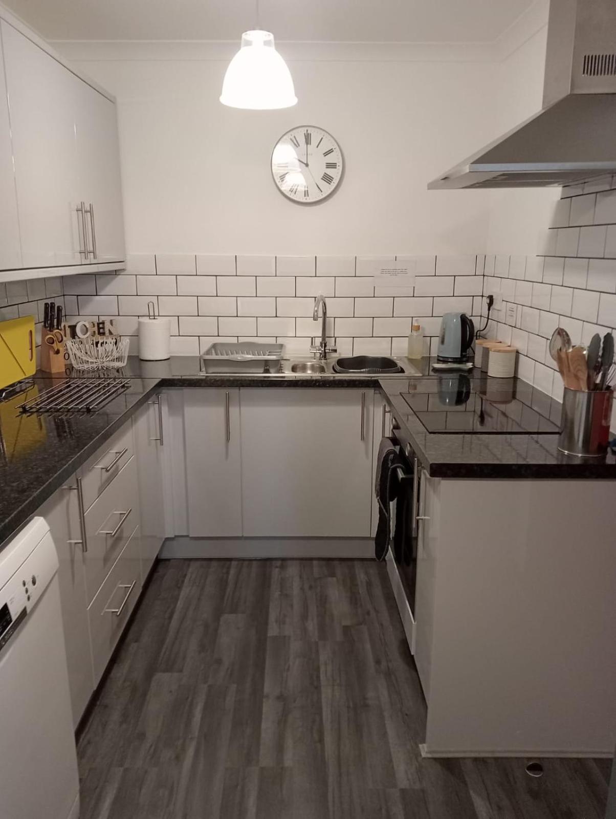 Self Catering Spacious 2 Bed Apartment With Sea Views South Erradale Buitenkant foto