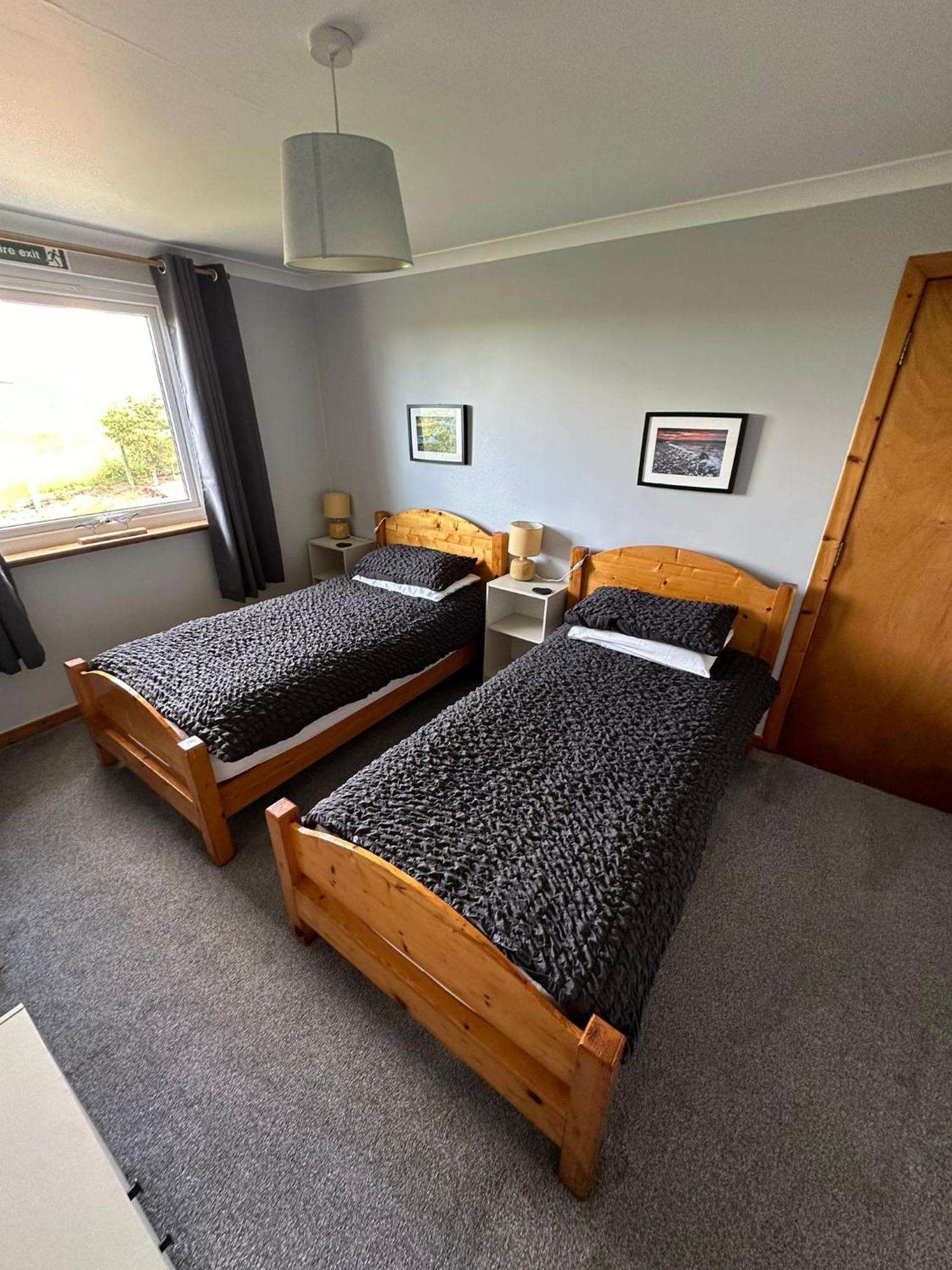 Self Catering Spacious 2 Bed Apartment With Sea Views South Erradale Buitenkant foto
